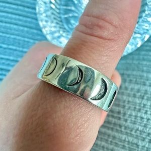 Sterling Silver Moon Cycle Wedding Ring Size 9~11 grams 925